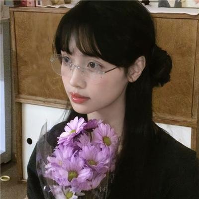 他的摩托车,她的岛